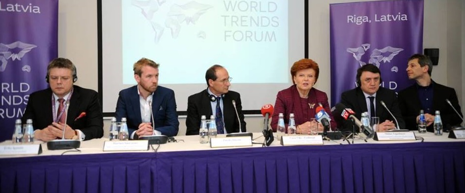 Hjortur Smarason at press conference 2014